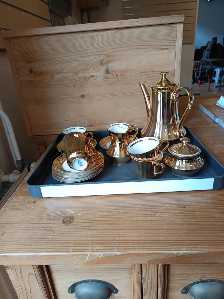 Gouden Mokka Servies Bavaria - 6 K/S, Melk, Suiker, Koffie, Antiek en Kunst, Antiek | Servies compleet, Ophalen