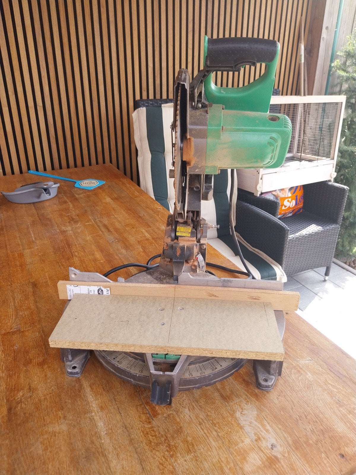 Afkortzaag, Doe-het-zelf en Verbouw, Gereedschap | Zaagmachines, Ophalen of Verzenden, 1200 watt of meer, Afkortzaag, 30 tot 70 mm