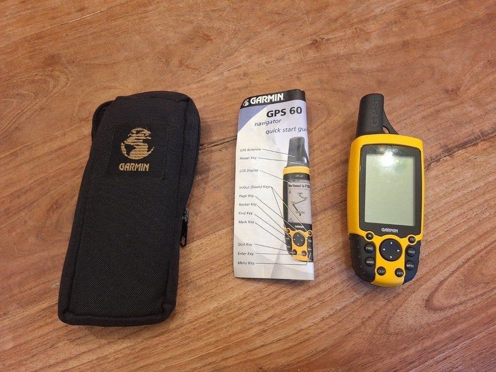 Garmin GPS 60 - Vrijwel krasvrij en in nette staat, Ophalen of Verzenden, Zo goed als nieuw