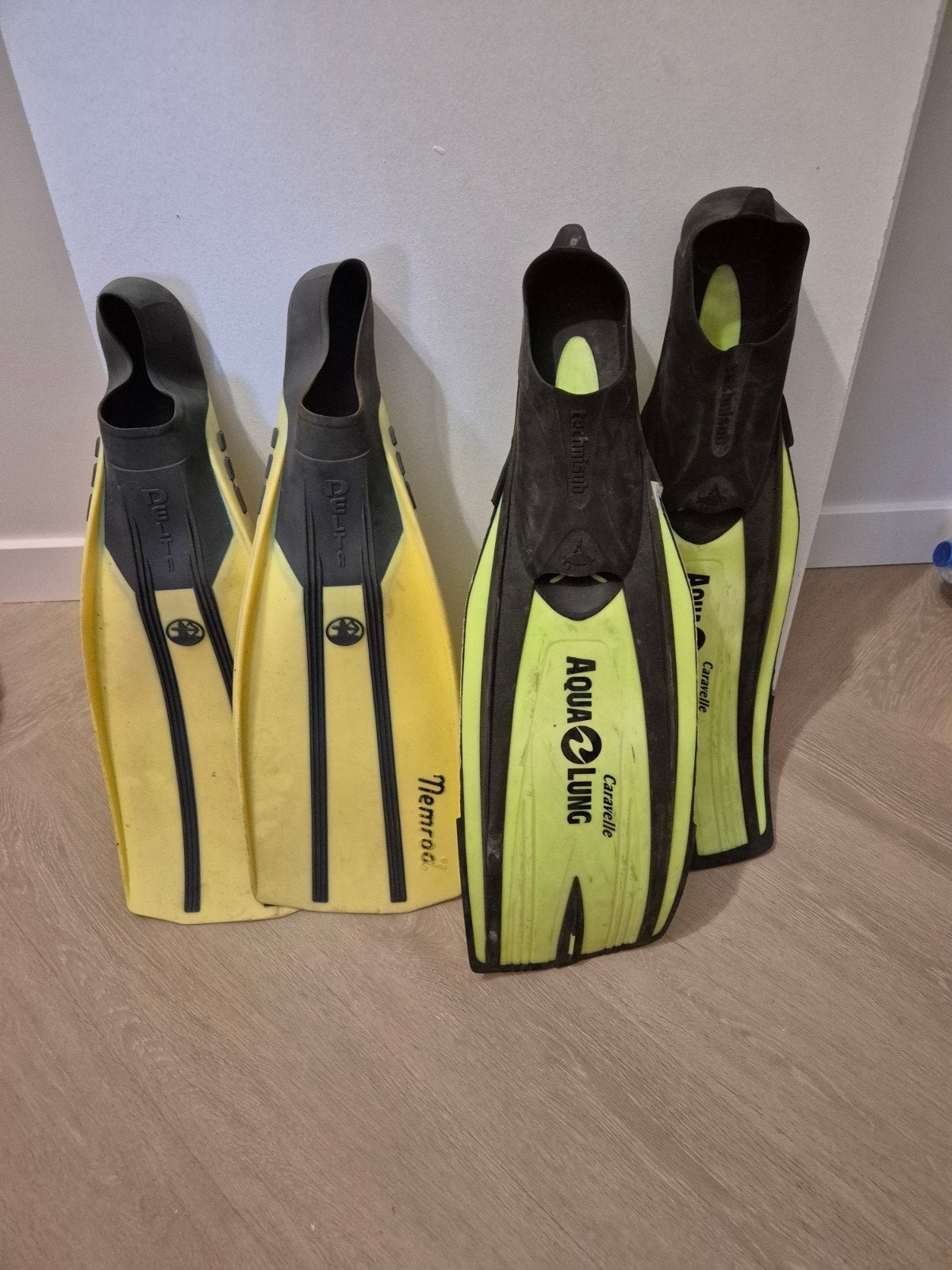 Duikvinnen (2 paar) - Memrac en Aqua Lung, Watersport en Boten, Duiken, Ophalen, Zwem- of Duikvliezen