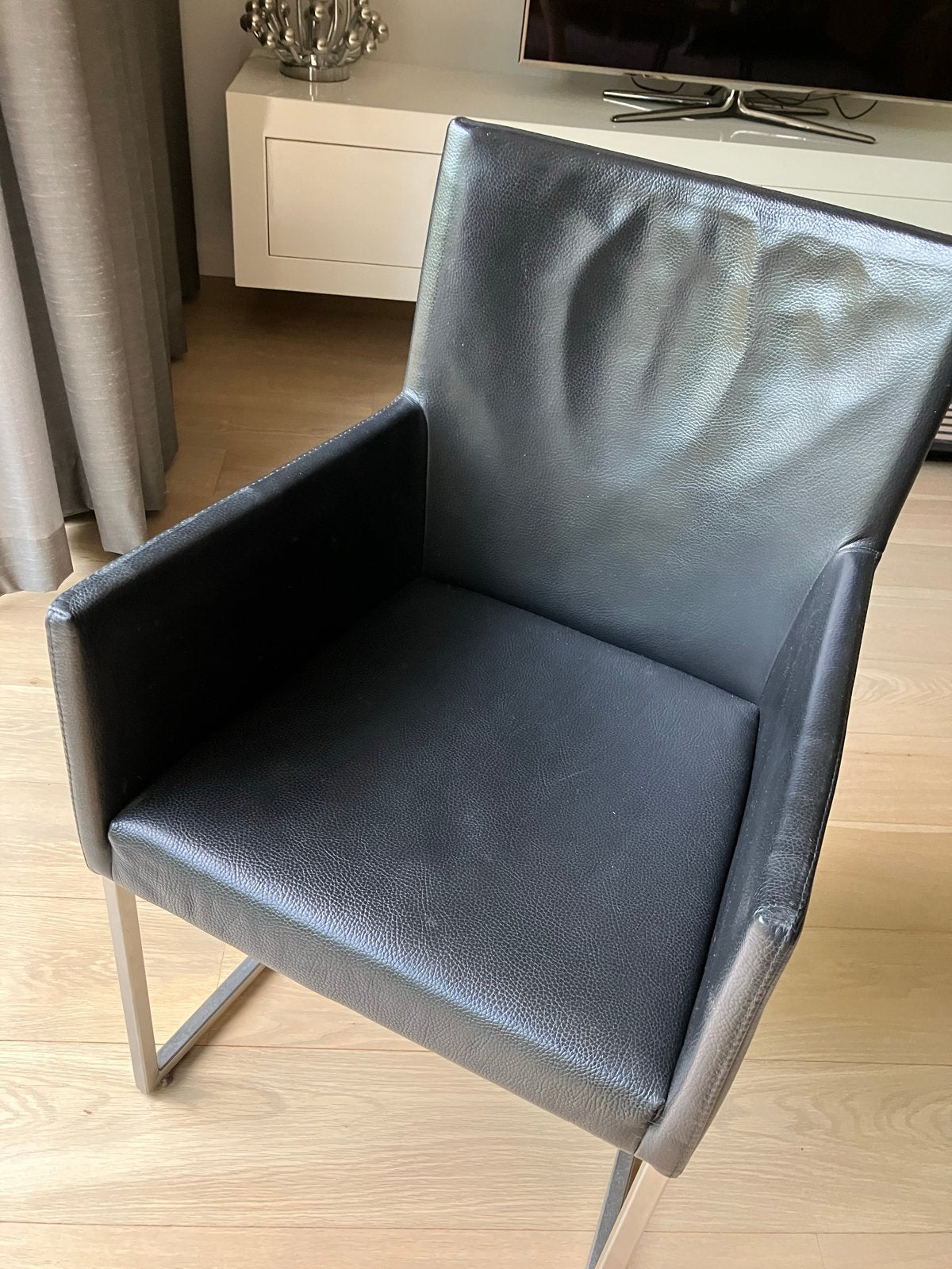 Bert Plantagie fauteuil, zwart leer, Huis en Inrichting, Stoelen, Ophalen, Zwart, Leer, Zo goed als nieuw