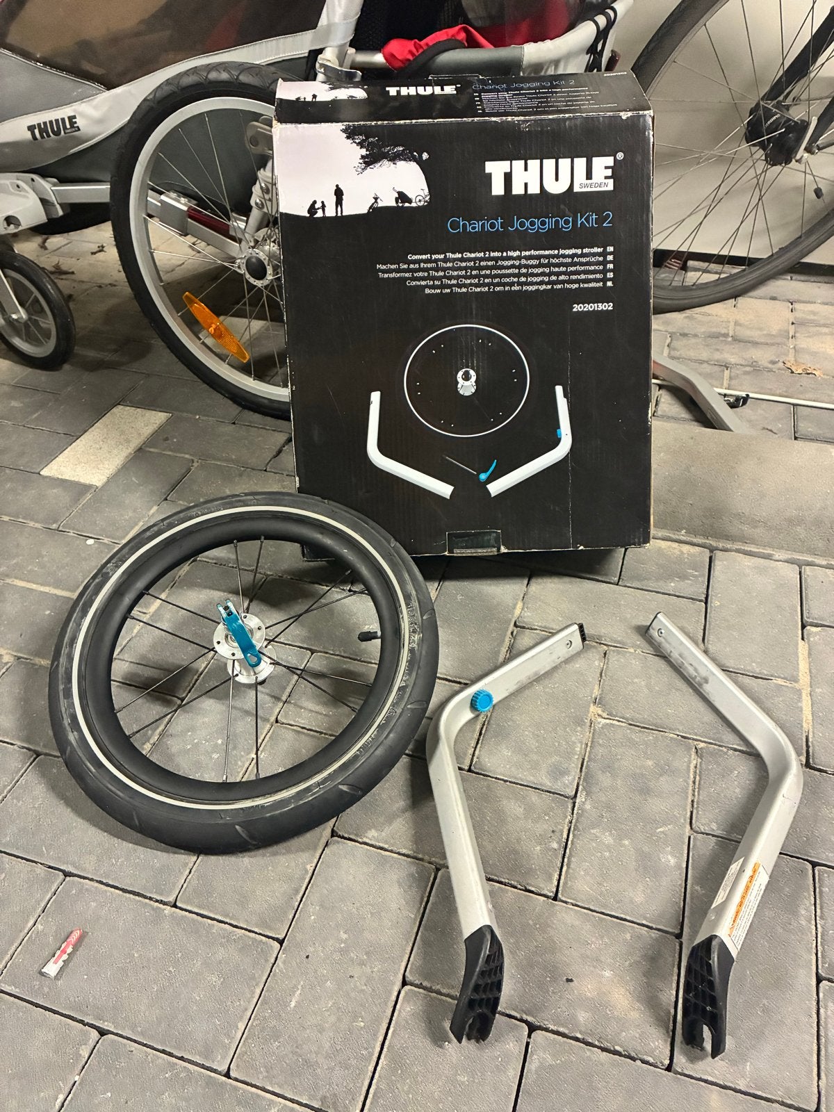 Thule Chariot Jogging Kit 2 in doos, Ophalen, Vering, 20 tot 40 kg, Zo goed als nieuw