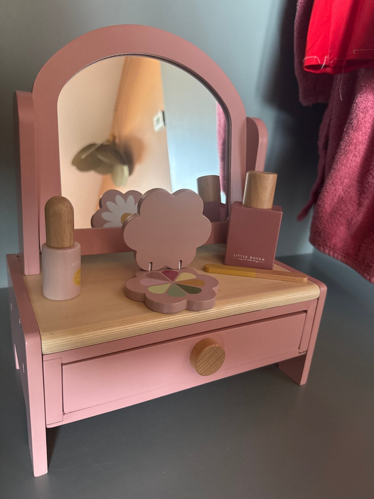 Little Dutch Houten Make-up Tafel Speelgoed, Ophalen of Verzenden, Zo goed als nieuw, Meubelstuk of Keukentje