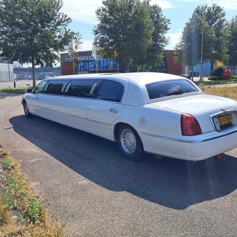 Personenauto, Lincoln, Town Car, 4.6 Signature, WIT, 1, Auto's, 8 cilinders, Town Car, Wit, Leder