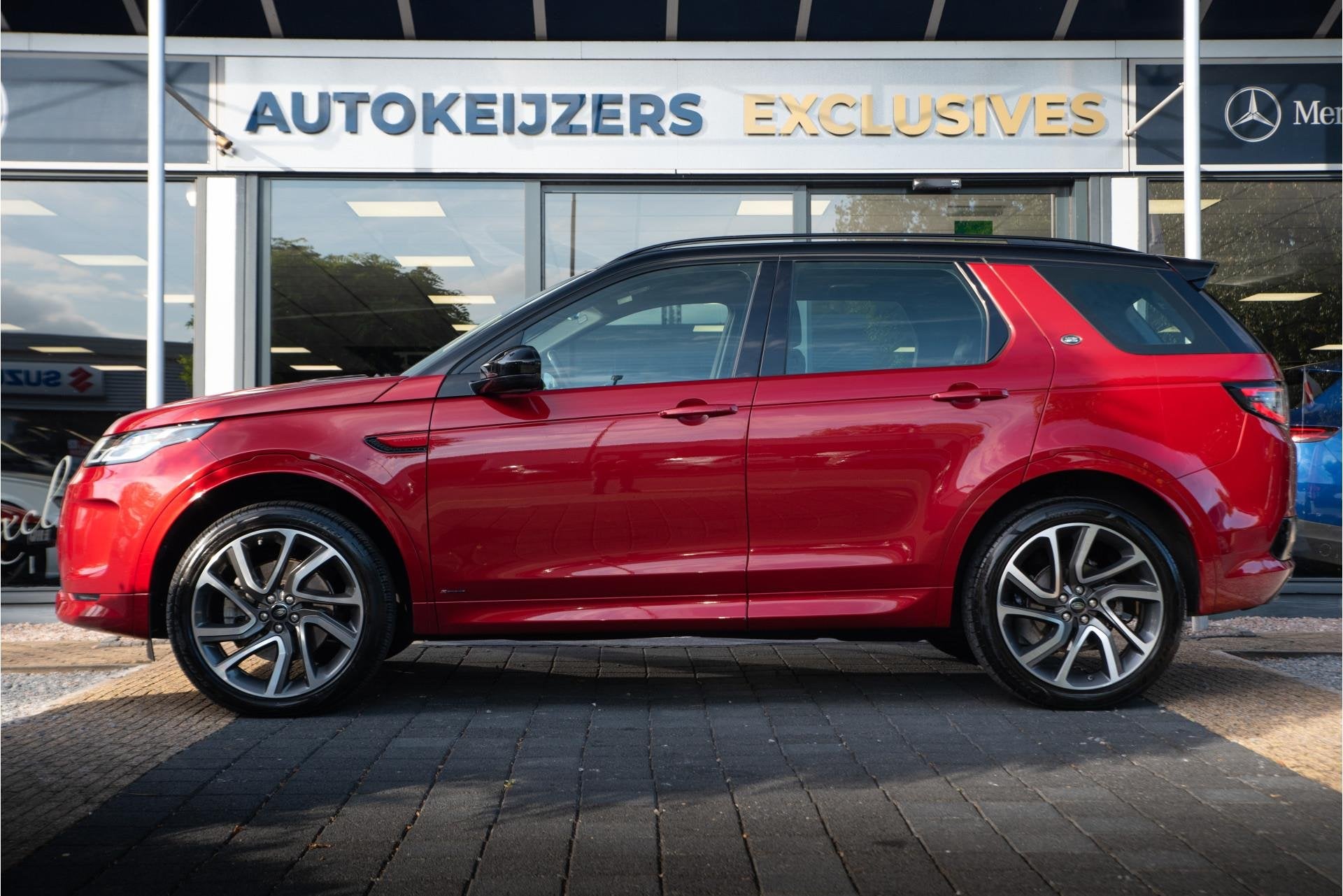 Land Rover Discovery Sport P200 2.0 R-Dynamic S Panodak Leer, Stof, Gebruikt, 4 cilinders, 2000 kg