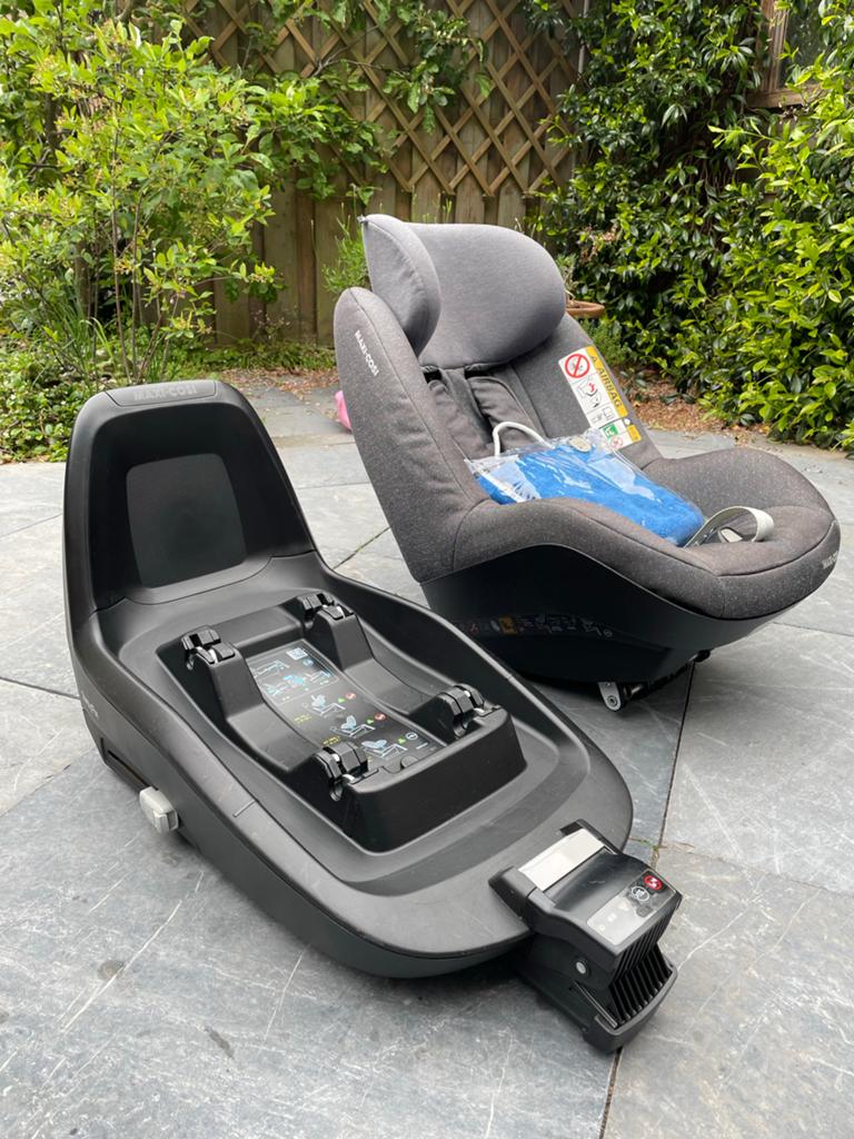 Maxi-Cosi Pearl Smart autostoel + zomerhoes + 2wayFix base, Ophalen, Gebruikt, 0 t/m 18 kg, Verstelbare rugleuning