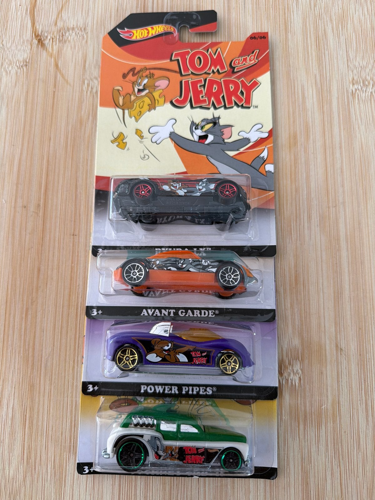 Hot Wheels Tom and Jerry set van 4 auto's, 1:50 of kleiner, Auto, Nieuw, Ophalen