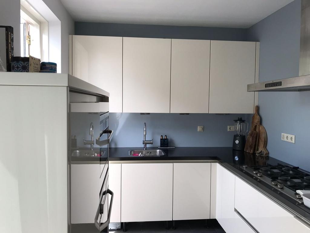 Complete keuken met Simatic apparatuur en 6-pits gasfornuis, Ophalen, Gebruikt, Wit, Hoekkeuken
