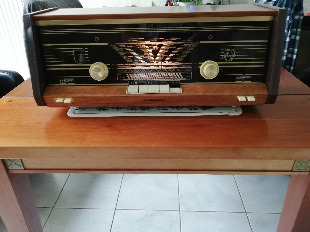 Philips BX423A met bluetooth, Audio, Tv en Foto, Radio's, Ophalen of Verzenden, Refurbished, Radio