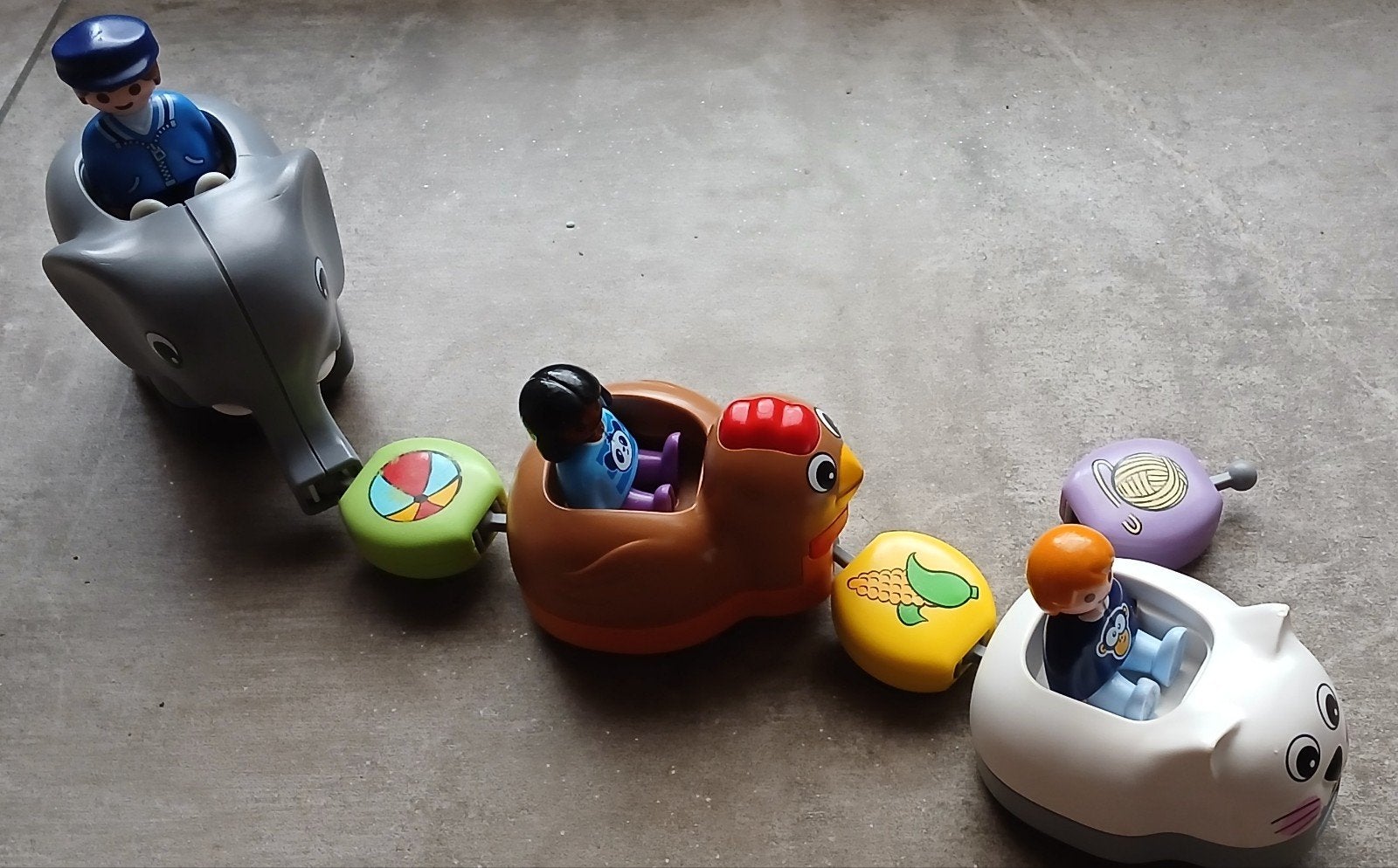Playmobil 1.2.3 Dierentrein met 1 defect kliksysteem, Ophalen of Verzenden, Gebruikt, Overige typen, Met wieltjes