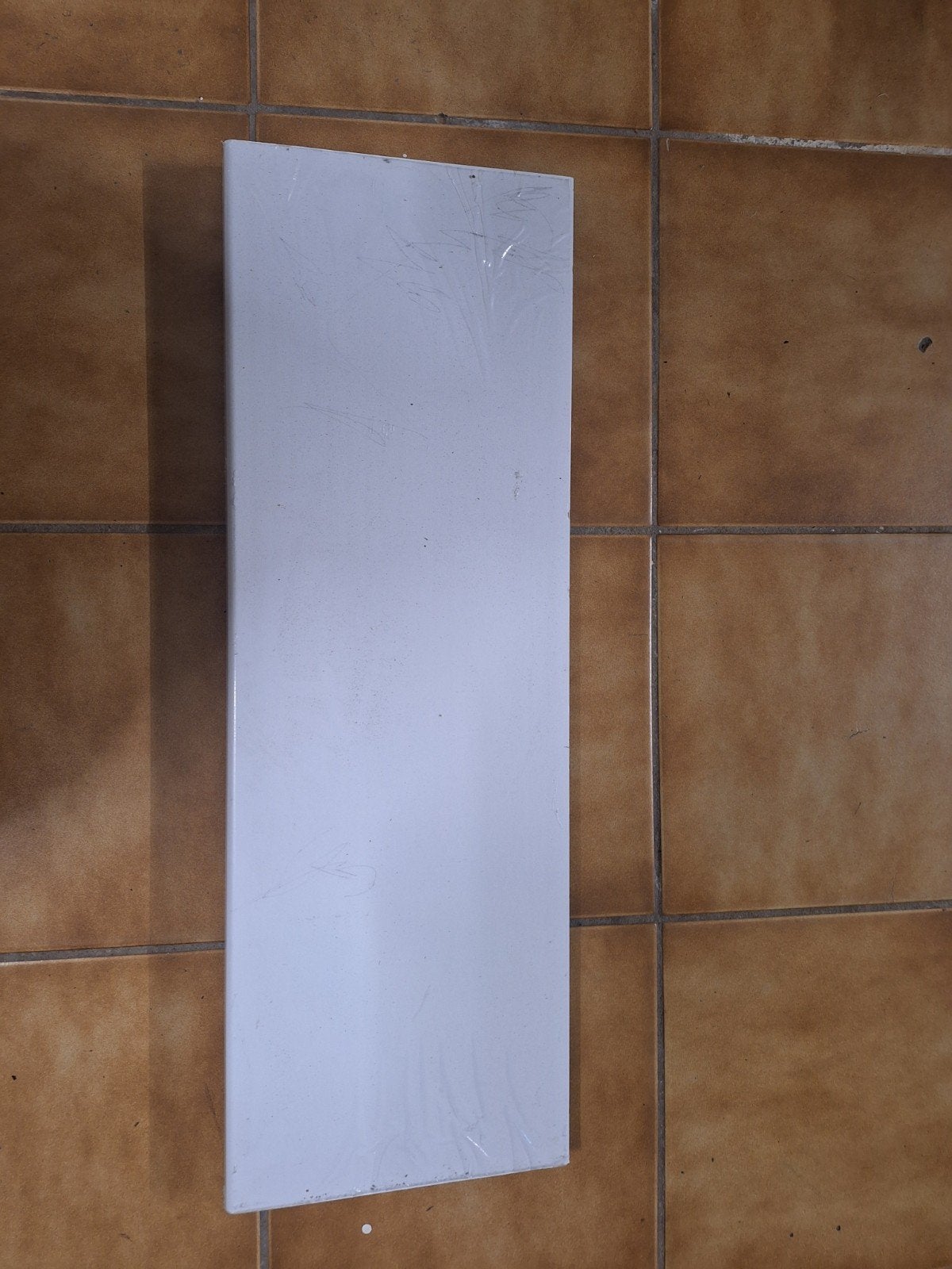 gratis vensterbank 74cm, Doe-het-zelf en Verbouw, Plinten en Afwerking, Ophalen, Nieuw