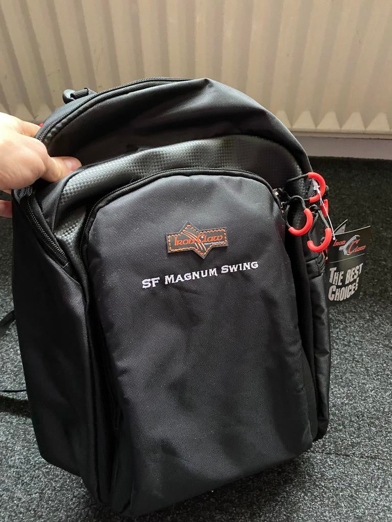 Iron Claw Magnum Swing bag + tacklebox, D, Overige typen, Nieuw, Ophalen of Verzenden