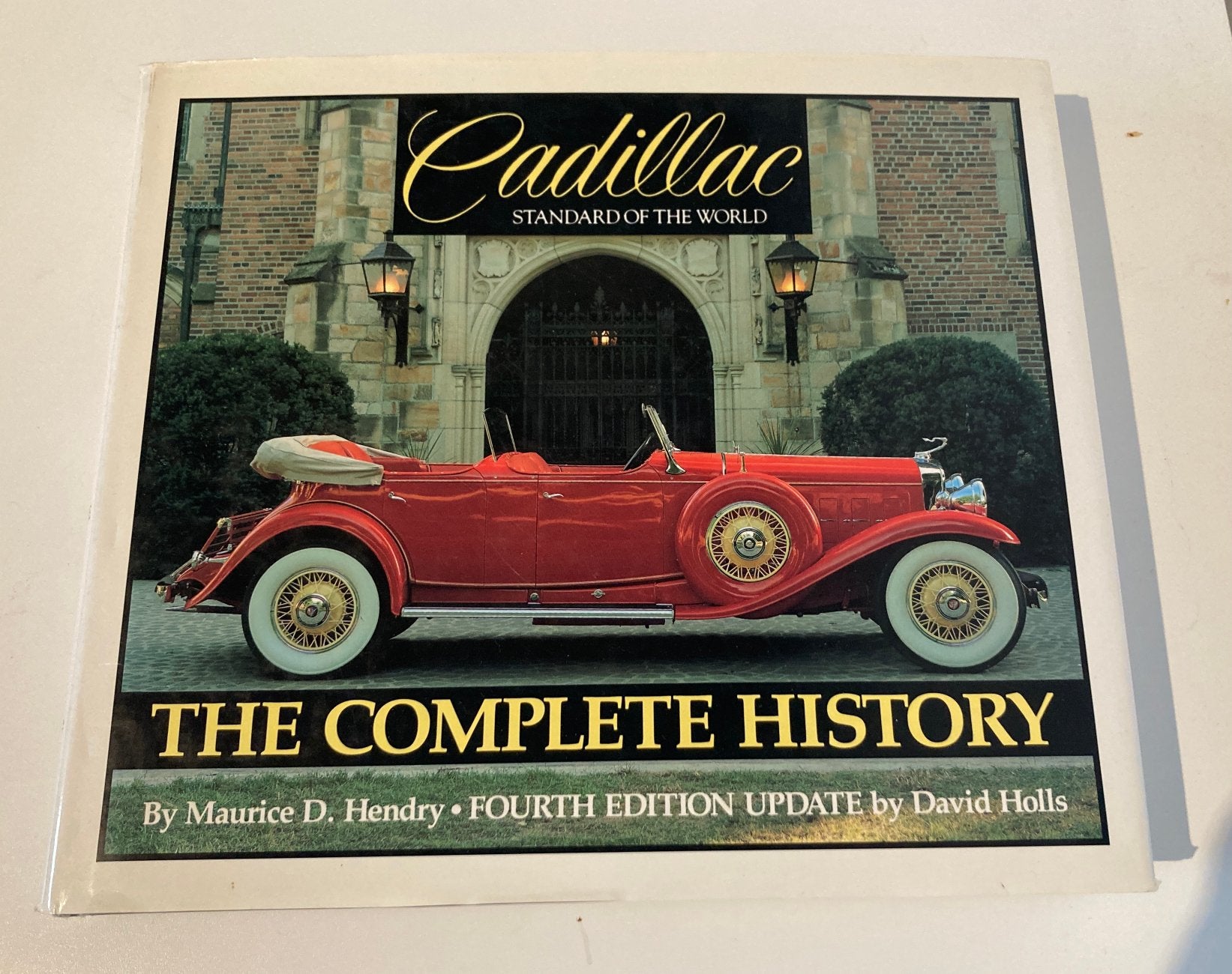 Cadillac - The Complete History in nieuwstaat, Ophalen of Verzenden, Zo goed als nieuw, Overige merken