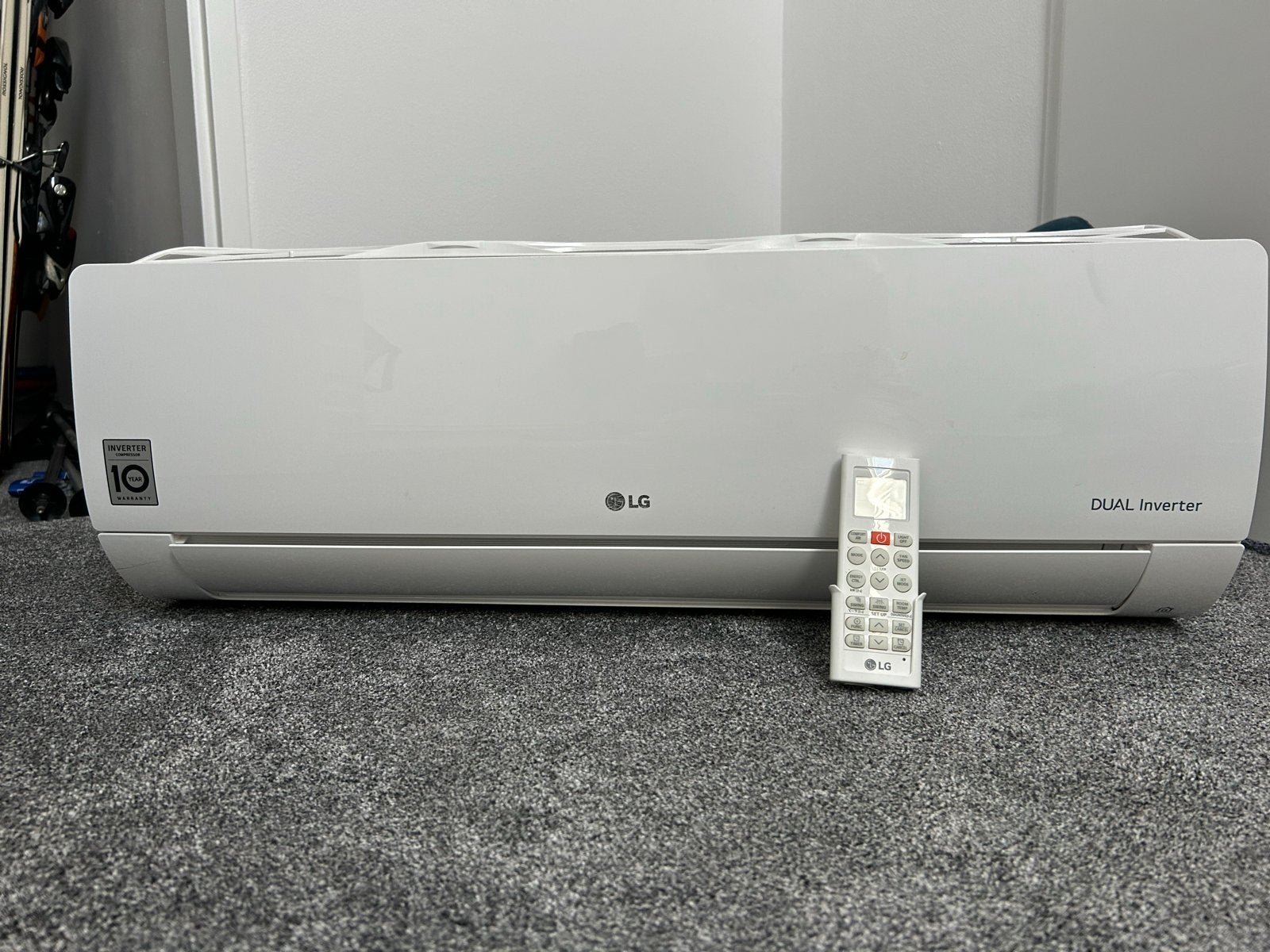LG Dual Inverter Buitenunit Airco S3NM12JA3FA, Ophalen, Zo goed als nieuw, Koelen en Ontvochtigen, Energieklasse A of zuiniger