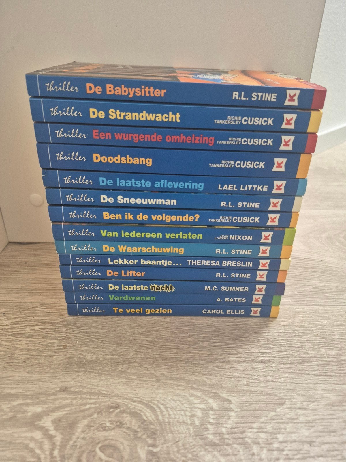 14 boeken jeugdthrillers, Ophalen of Verzenden, Zo goed als nieuw, Non-fictie