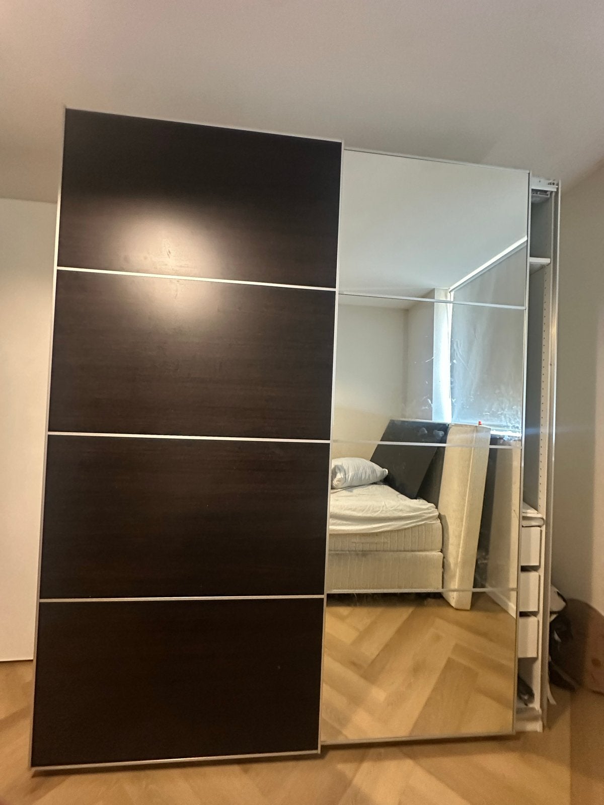 IKEA Pax kledingkast met spiegeldeur en ontbrekende lade, Ophalen, Overige materialen, Gebruikt, 100 tot 150 cm