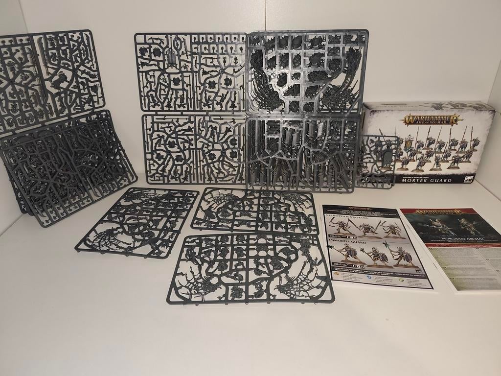 Warhammer Age of Sigmar Ossiarch Bonereapers, Ophalen of Verzenden, Nieuw, Warhammer, Figuurtje(s)