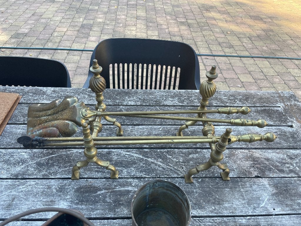 Koperen objecten, Ophalen