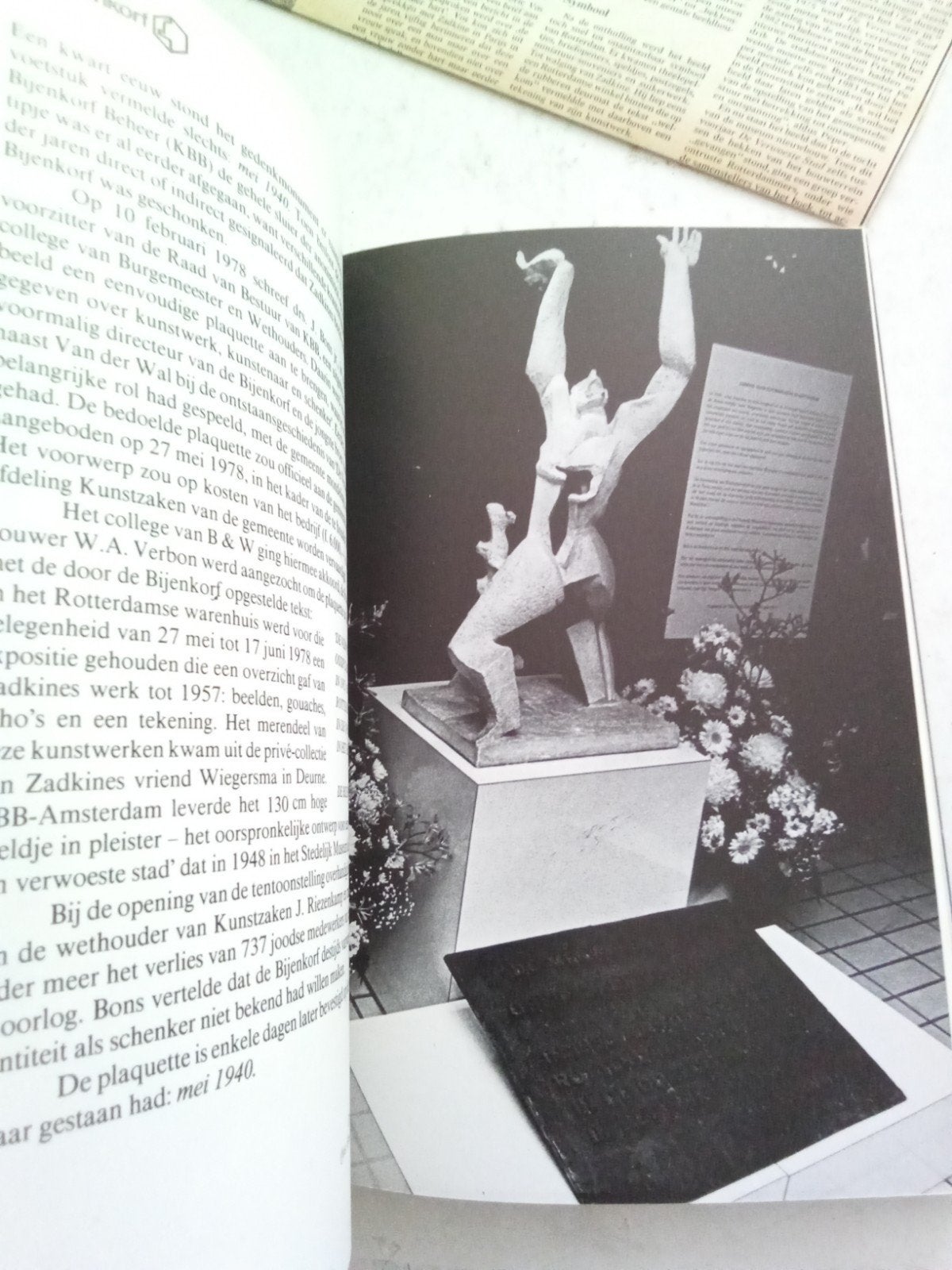 Zadkine: De pijn achtervolgt beeld van Zadkine, Ophalen of Verzenden, Gelezen