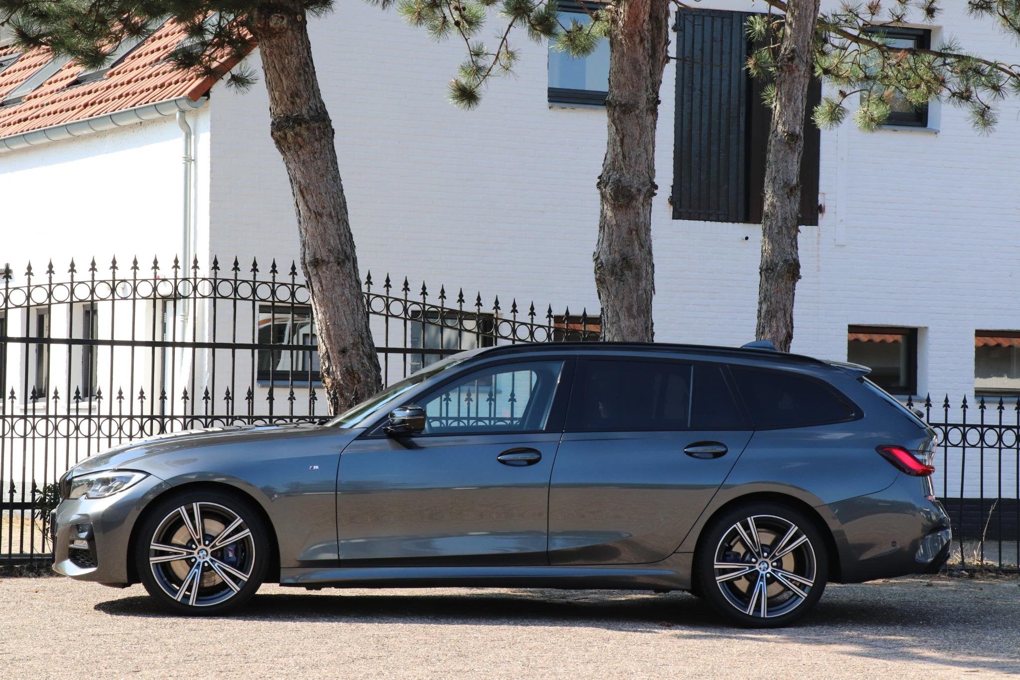 BMW 3-serie Touring 330d xDrive High Executive |Harman/Kardo, Automaat, Euro 6, Leder, Diesel