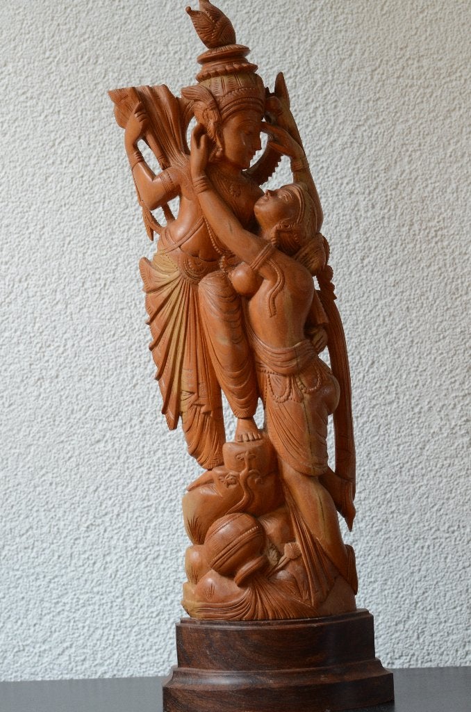Handgesneden Nepalese sculptuur–Hindoeïstisch liefdespaar, Ophalen, Groep mensen, 50 - 100 cm, Beeld