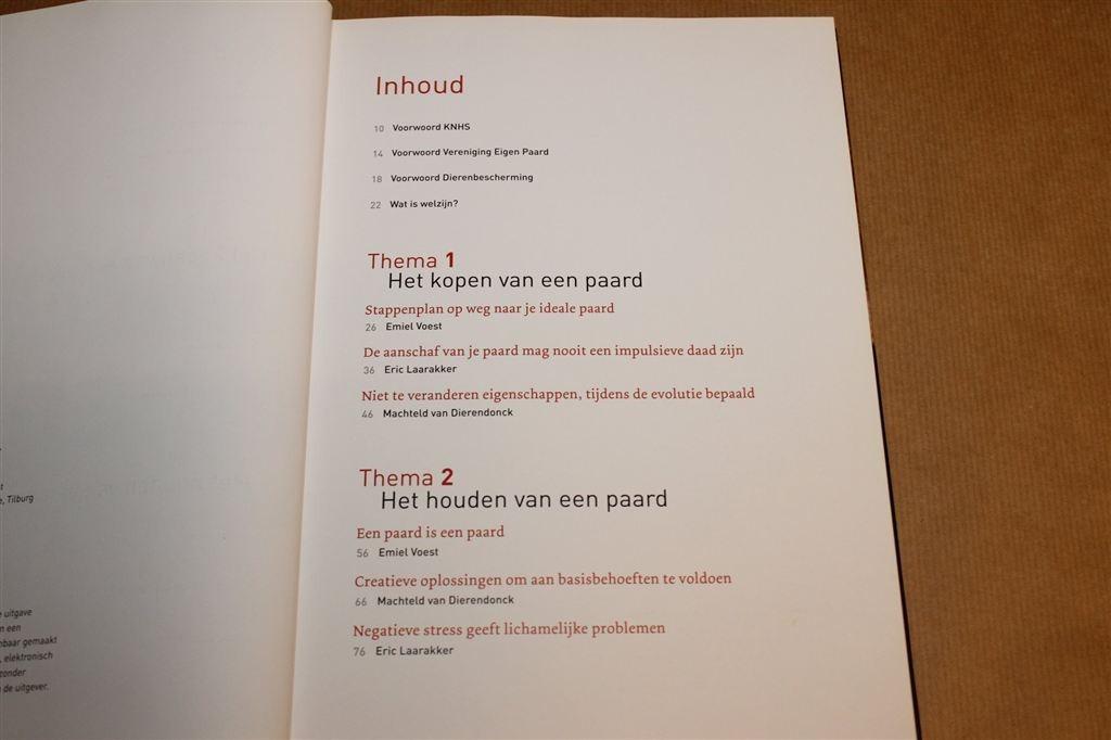Het Tevreden Paard — Paardenwelzijn in de Praktijk, Ophalen of Verzenden, Gelezen, Paarden of Pony's