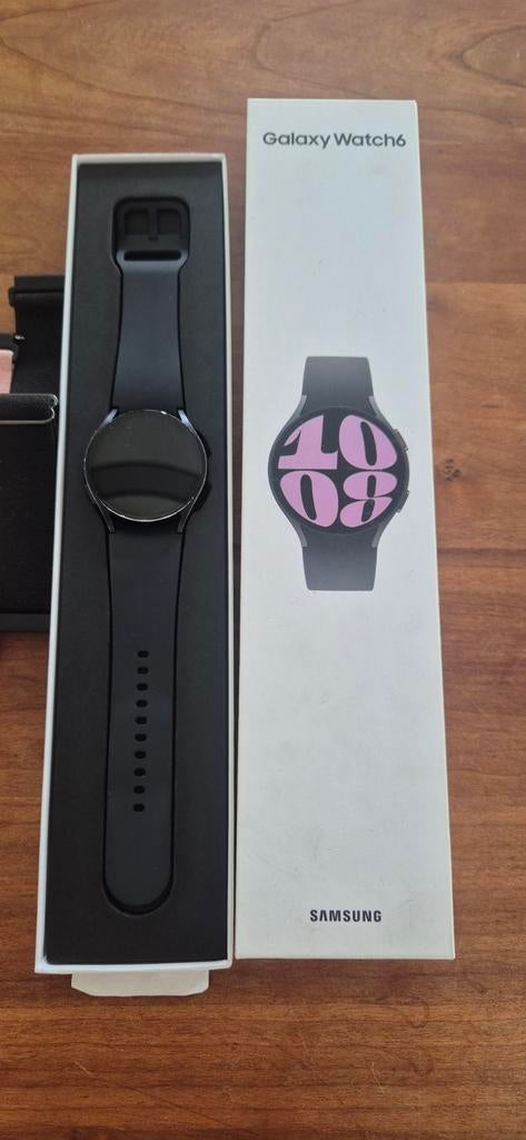Galaxy watch 6 lte 40, Sieraden, Tassen en Uiterlijk, Smartwatches, Ophalen of Verzenden, Zo goed als nieuw, Zwart, Android