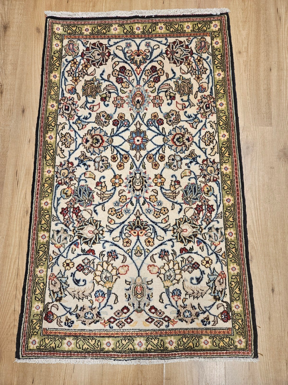 Handgeknoopt perzisch tapijt ghom 126x75, Huis en Inrichting, Stoffering | Tapijten en Kleden, Info@SlatsAntiek.nl, Tweedehands