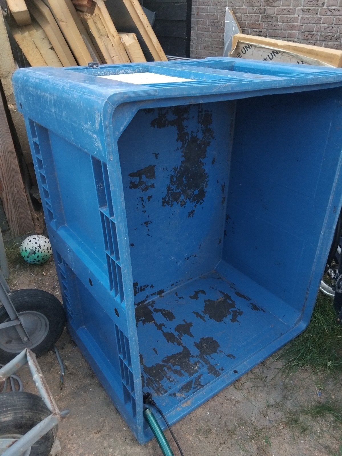 Quarantaine bak met filter  kois, Ophalen, Gebruikt