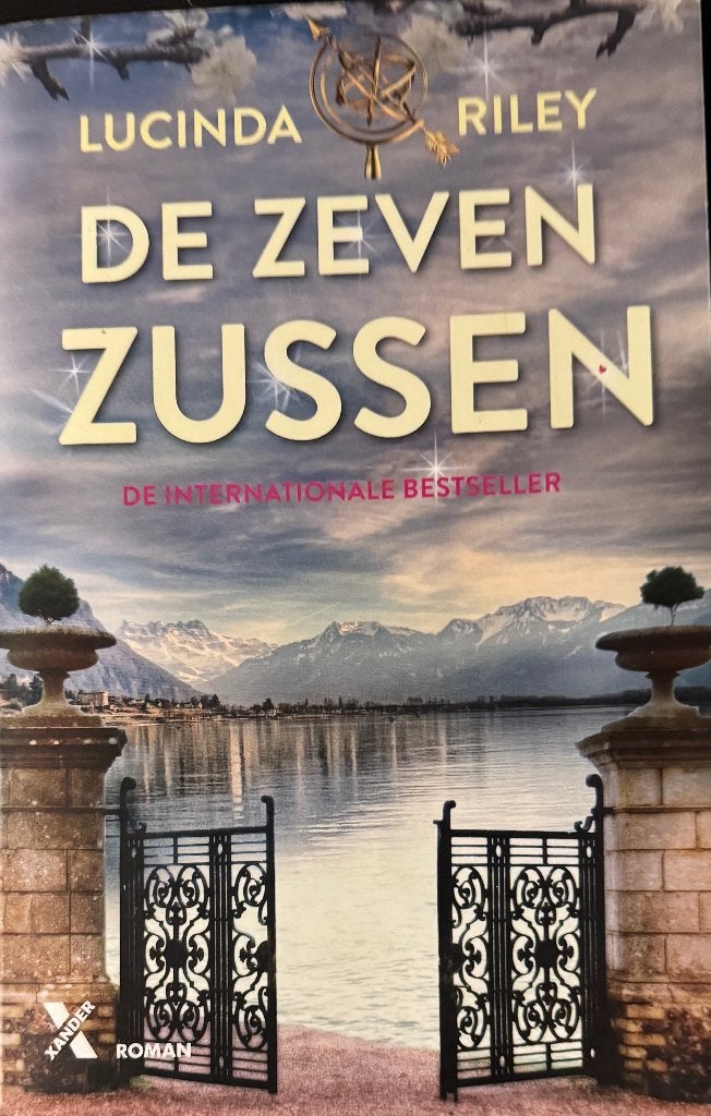 De zeven zussen deel 1- Lucinda Riley, Ophalen of Verzenden, Zo goed als nieuw
