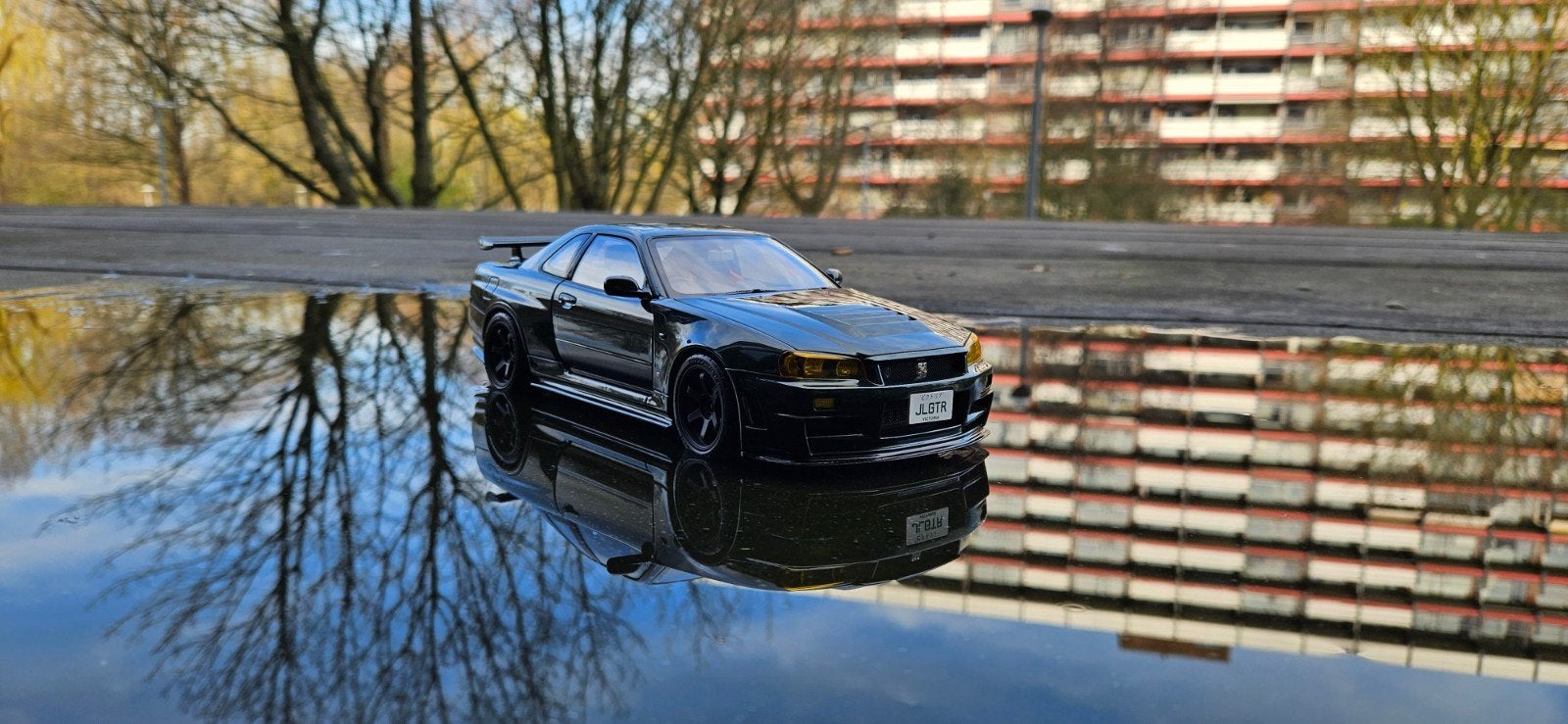 1:18 Nissan skyline GT-R R34 Z-tune customized motorhelix, Ophalen of Verzenden, Nieuw, Auto, Overige merken