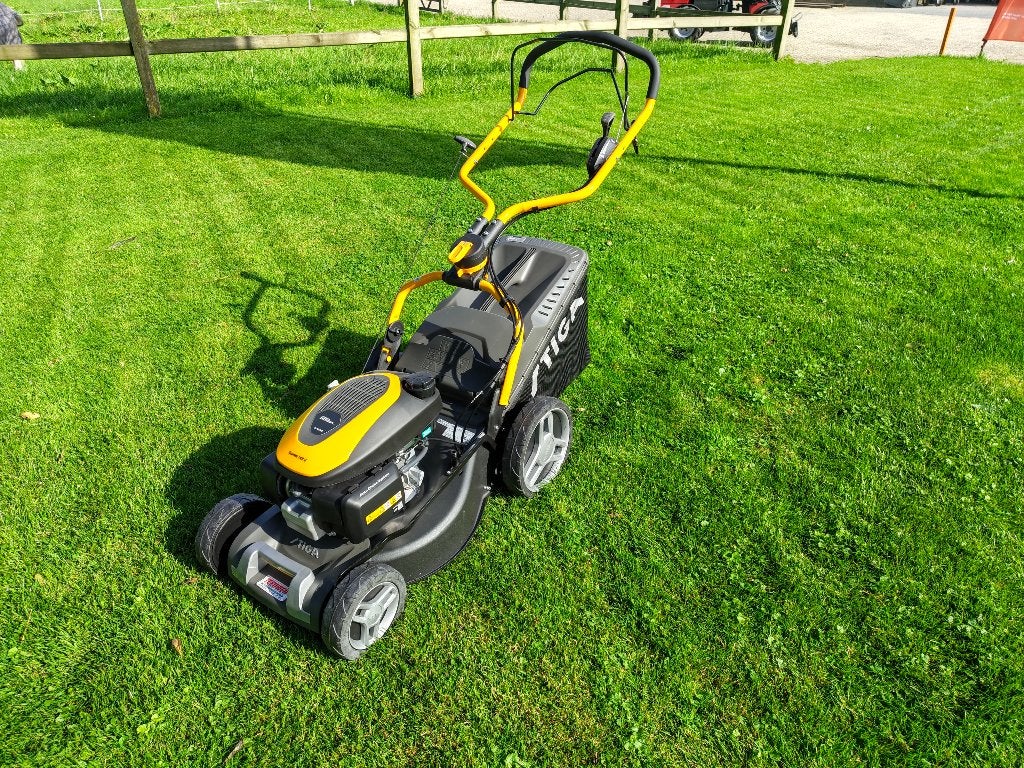 Stiga Combi 748 v benzine grasmaaier, nieuw!, Ophalen, Cirkelmaaier, -, Stiga