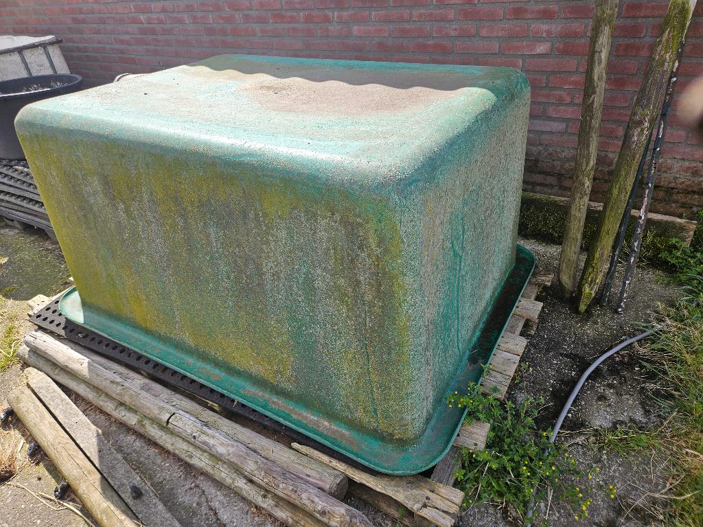 Water of voerbak voor paarden of pony's, Dieren en Toebehoren, Ophalen, Gebruikt