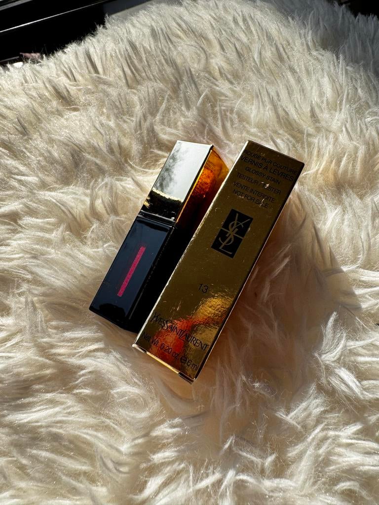 YSL Rouge Pur Couture Vernis à Lèvres Glossy Stain 13, Lippen, Nieuw, Ophalen of Verzenden, Make-up