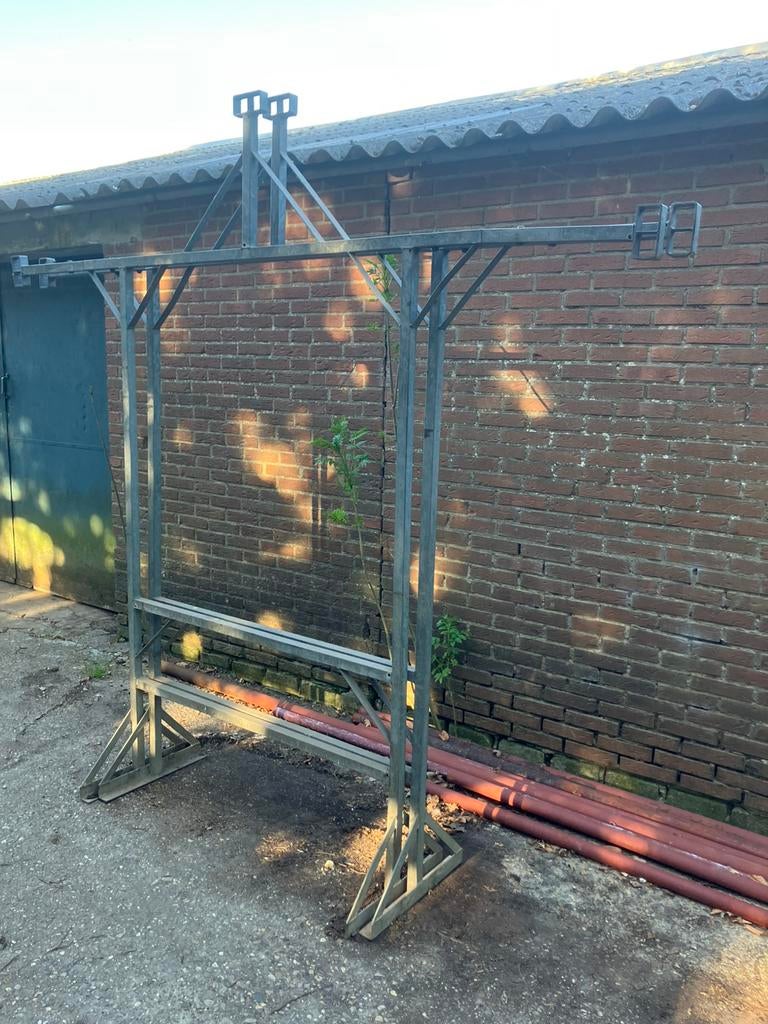 Marktkraam frame jukken of voor tentframe, Doe-het-zelf en Verbouw, Steigers, Ophalen, Gebruikt