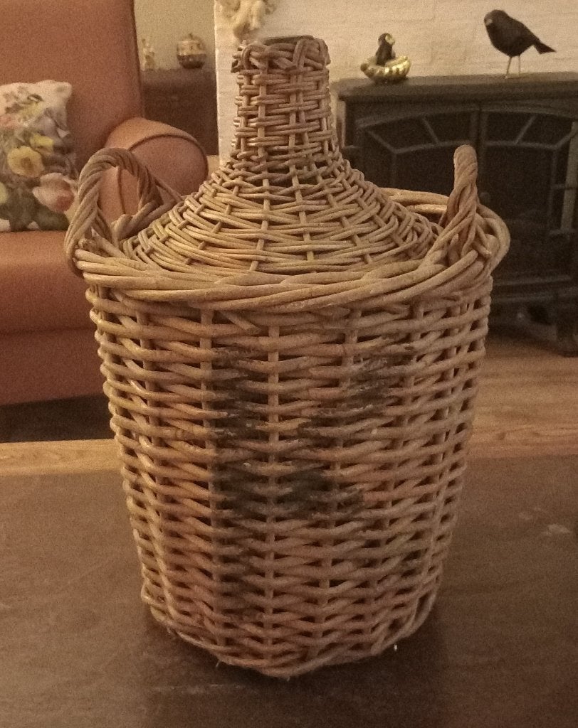 Vintage Demi-John mandfles, Ophalen