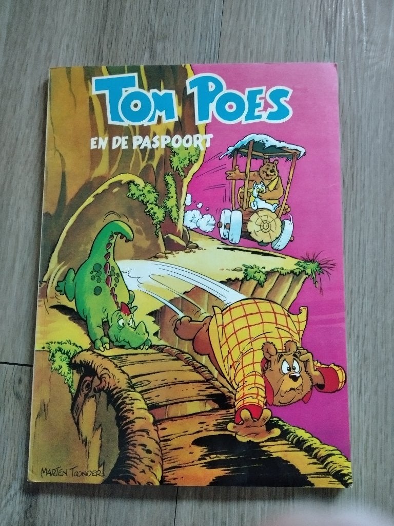 Stripboek TomPoes, Eén stripboek, Ophalen of Verzenden, Gelezen