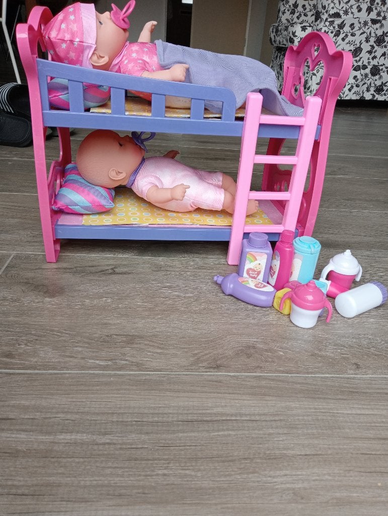Poppen met stapelbed, Kinderen en Baby's, Ophalen, Zo goed als nieuw, Babypop