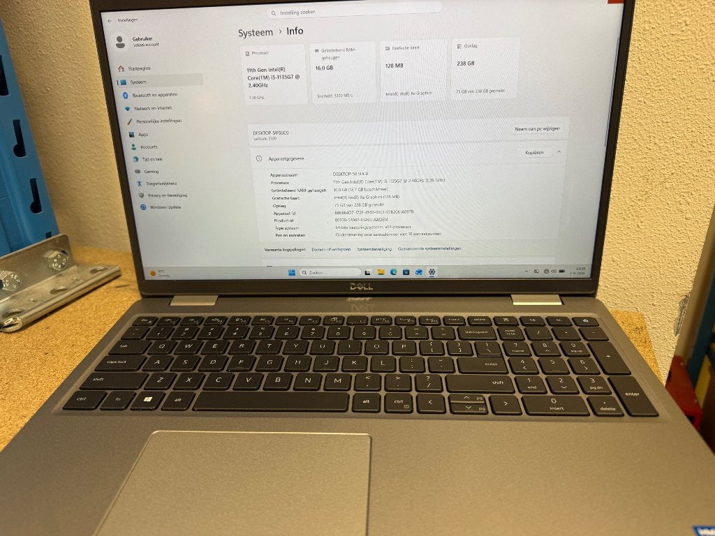 Dell Latitude 5520 i5-1135G7 16GB 256GB 15" Windows 11 PRO, DELL, Intel Core i5-1135G7, Ophalen of Verzenden, DELL