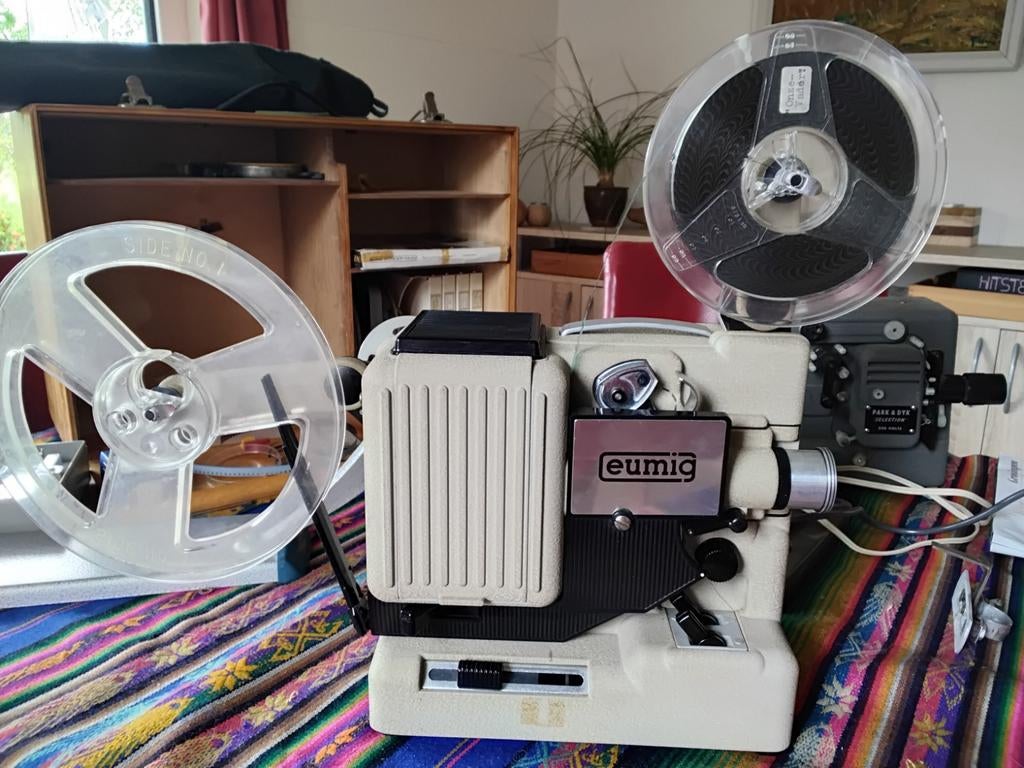Filmprojector 8 mm Eumig P8, Ophalen, 1960 tot 1980