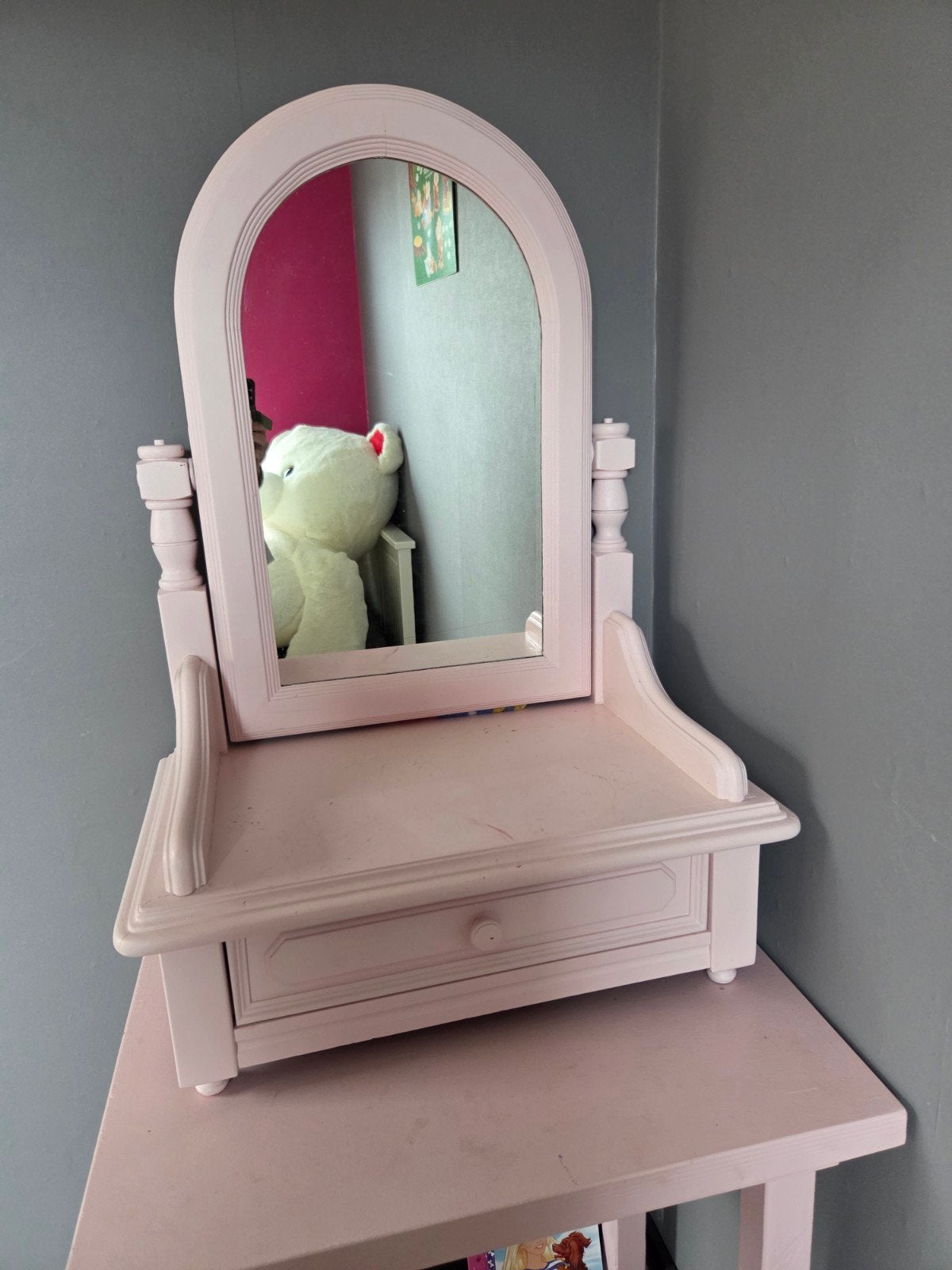 Roze kaptafel met spiegel gratis af te halen, Huis en Inrichting, Ophalen, Gebruikt, 50 tot 100 cm, Minder dan 100 cm