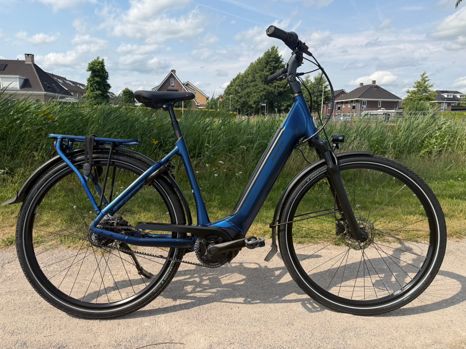 Giant dailytour Elektrische dames fiets belt 500 watt accu, Fietsen en Brommers, Elektrische fietsen, Ophalen, Zo goed als nieuw