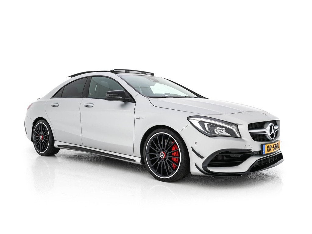Mercedes-Benz CLA-Klasse AMG 45 4MATIC Ambition Aut. *PANO |, Auto's, Mercedes-Benz, Automaat, CLA, Gebruikt, 4 cilinders