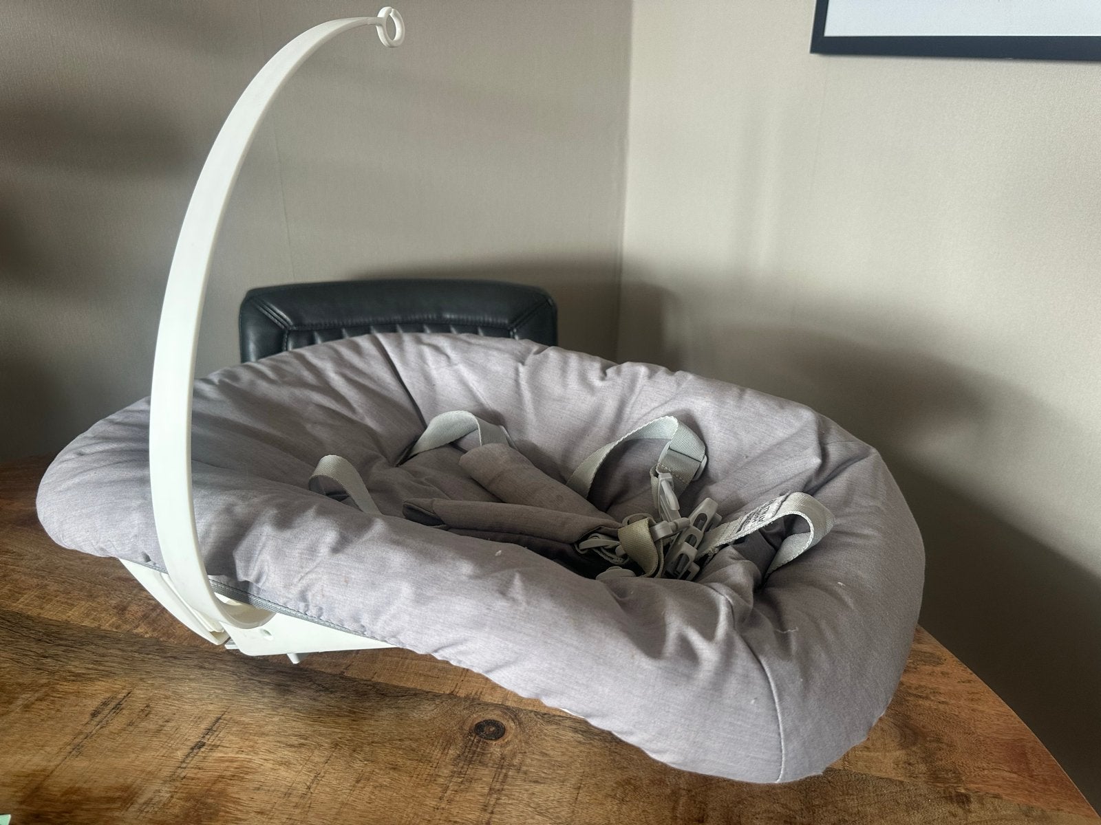 Stokke Tripp Trapp Newborn Set - Grijs, Kinderen en Baby's, Overige Kinderen en Baby's, Ophalen, Zo goed als nieuw