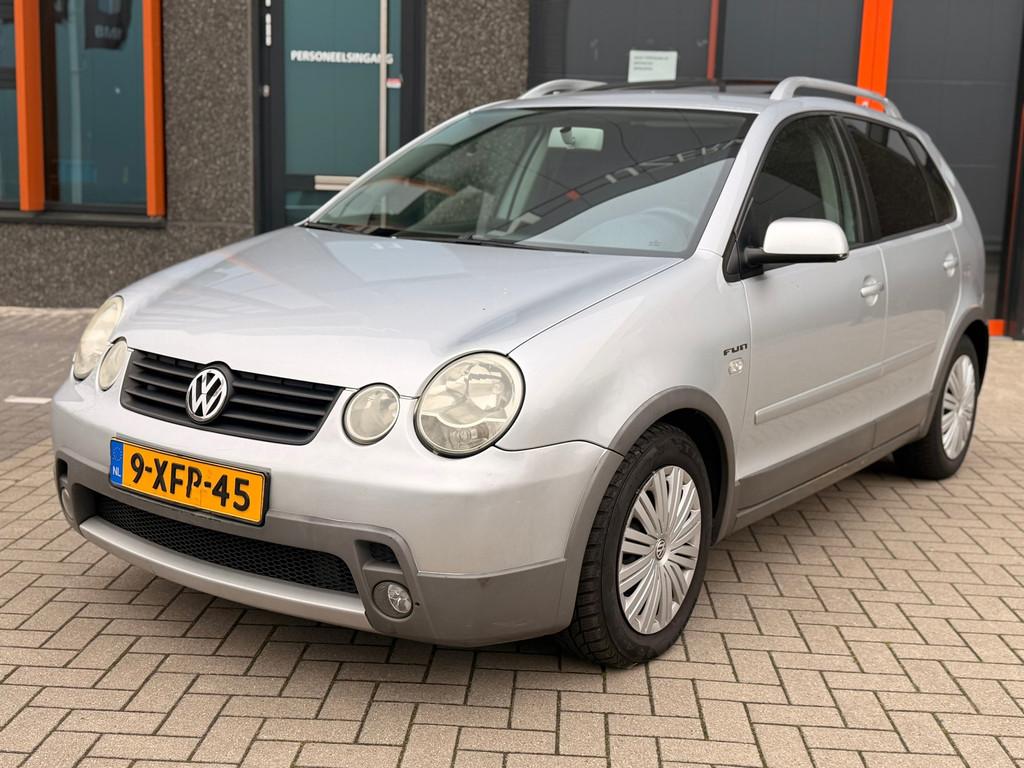 Volkswagen Polo 1.4-16V FUN, Voorwielaandrijving, 15 km/l, Gebruikt, 4 cilinders
