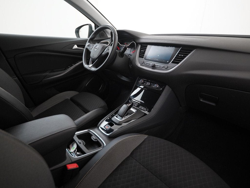 Opel Grandland X 1.6 Turbo Hybrid4 Innovation 300pk | Camera, Auto's, Opel, Automaat, 12 maanden, Stof, Euro 6