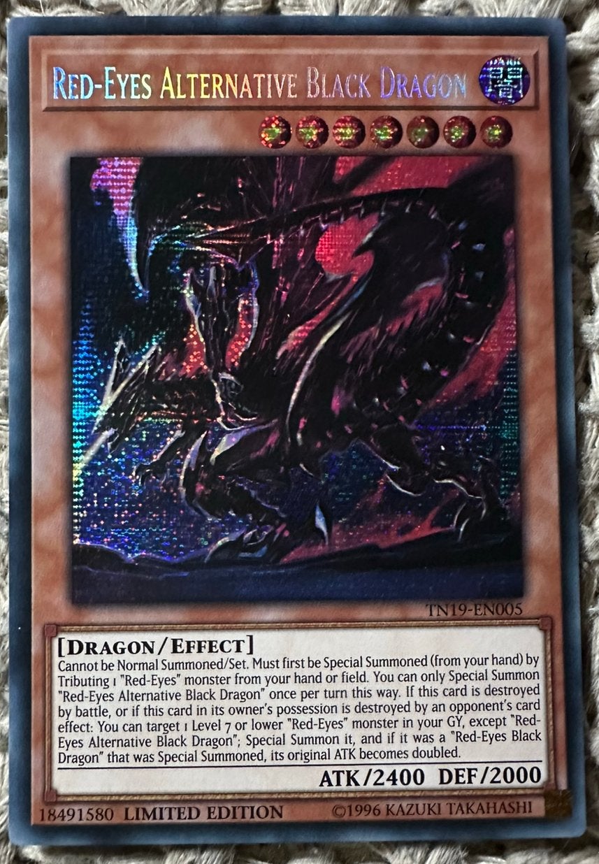 Yu-Gi-Oh! Red-Eyes Alternative Dragon TN19 Limited Promo !, Ophalen of Verzenden, Zo goed als nieuw, Losse kaart, Foil