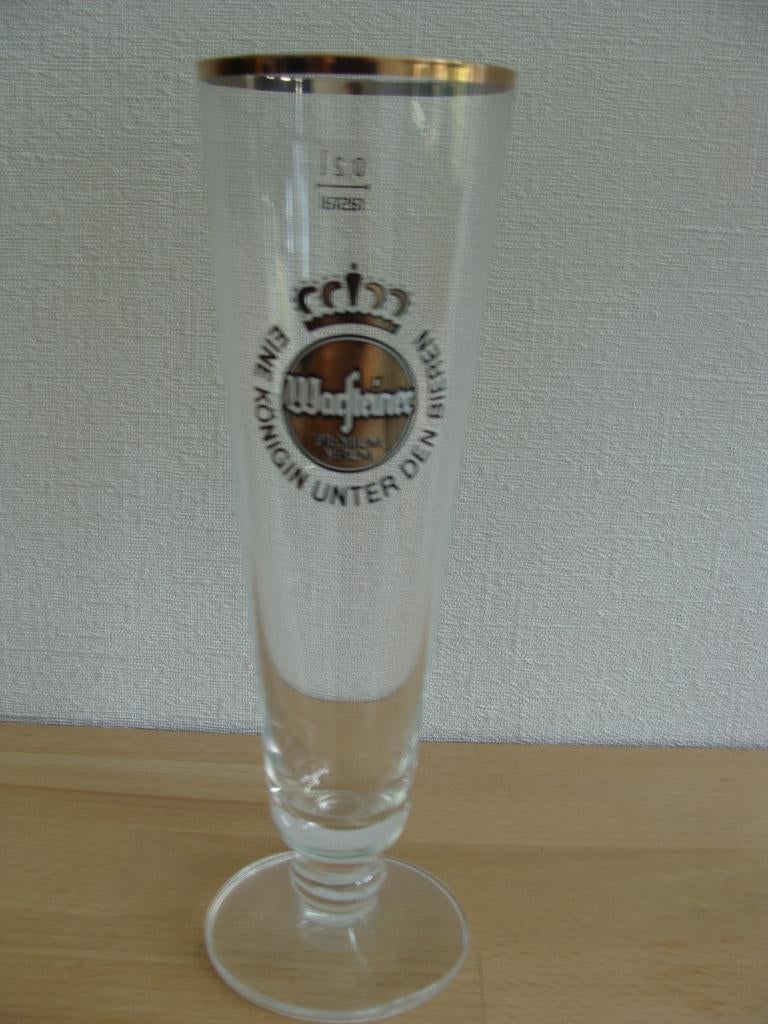Bierglas Warsteiner Premium Verum - 2 glazen aanwezig, Ophalen of Verzenden, Nieuw, Glas of Glazen, Overige merken