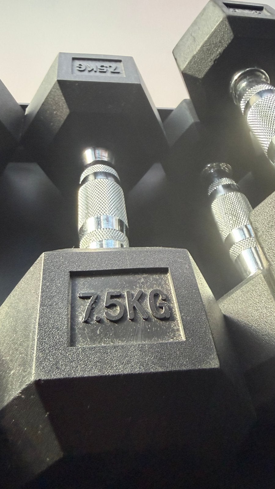 Gym apparatuur: Dumbbells, Hex Bar, Hip Thrust Machine, Ophalen, Zo goed als nieuw, Benen, Overige typen