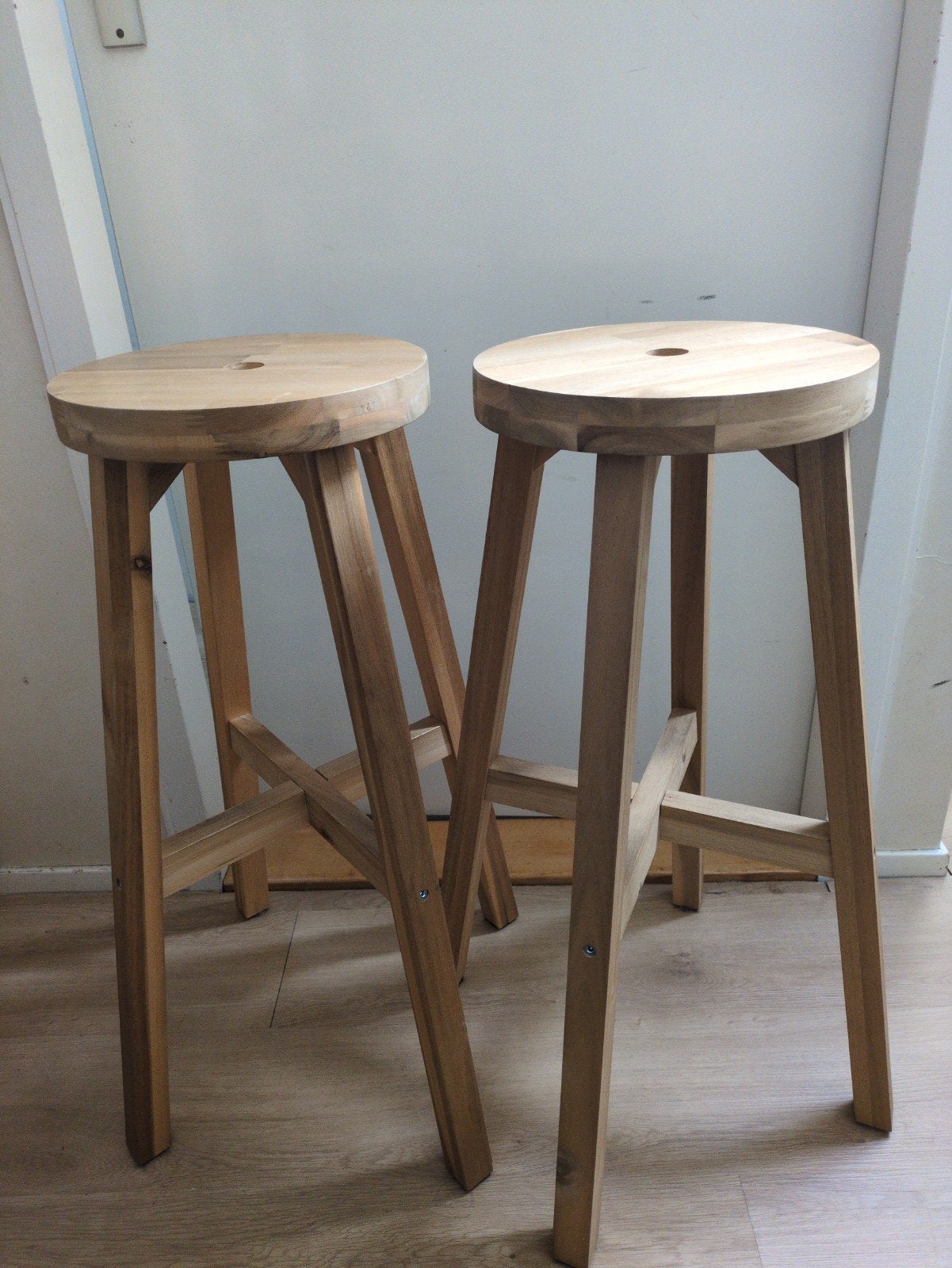 2 IKEA houten barkrukken - zo goed als nieuw, Ophalen, 60 tot 90 cm, Zo goed als nieuw, Hout